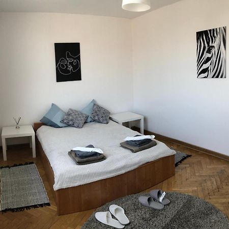 Apartment Swietojerska วอร์ซอ ภายนอก รูปภาพ